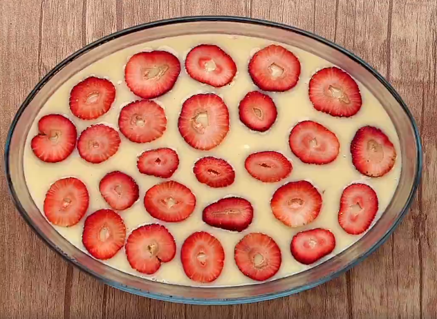 Como hacer torta helada de fresa y leche condensada receta - Crochet ...